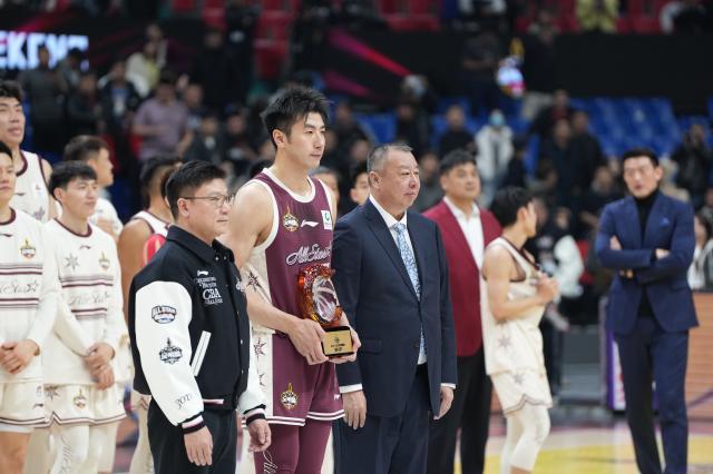 PG-从黄金一代到邹雨宸MVP，薪火相传铸就经典全明星